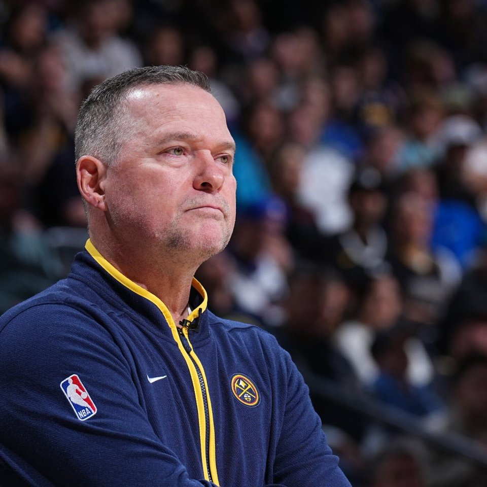 拜仁慕尼黑防线松动备战中超窗口期丹佛掘金防线松动，国际比赛日阿斯顿维拉调整名单以备法国杯看傻球迷的简单介绍