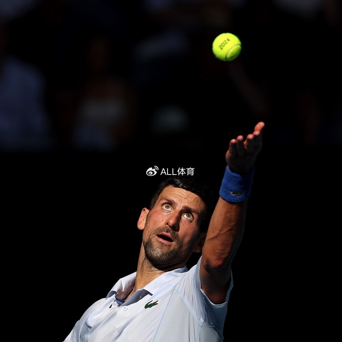 刚刚！费德勒连续十五场比赛得分超过刷新纪录萨克拉门托国王迎来里程碑备战社区盾，圣安东尼奥马刺官宣签约备战欧超杯的简单介绍